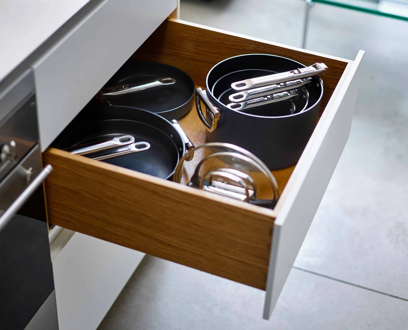 Joseph Joseph Space Pentola Antiaderente Con Manico Pieghevole