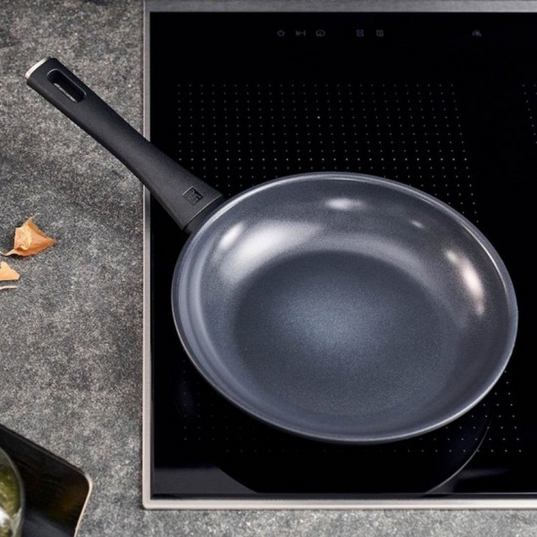 Madura Plus Padella, 20cm alluminio,Rivestimento antiaderente con base titanio